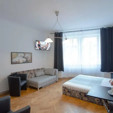 Modern Skolska 20 *