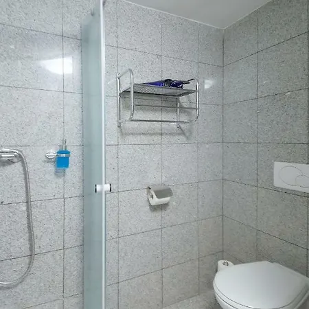 Modern Skolska 20 Prag