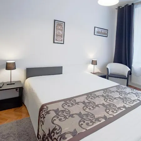 Διαμέρισμα Modern Skolska 20