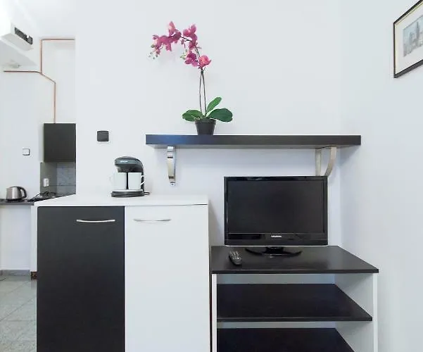 Modern Skolska 20 Apartman *