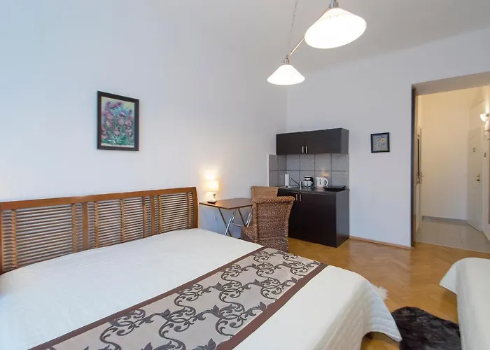 Modern Skolska 20 Apartman